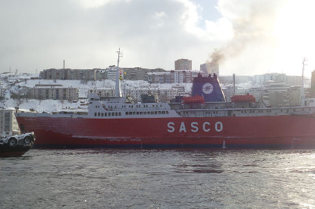 В морской порт Холмск после прохождения ремонта вернулся дизель-электроход "Сахалин-10"